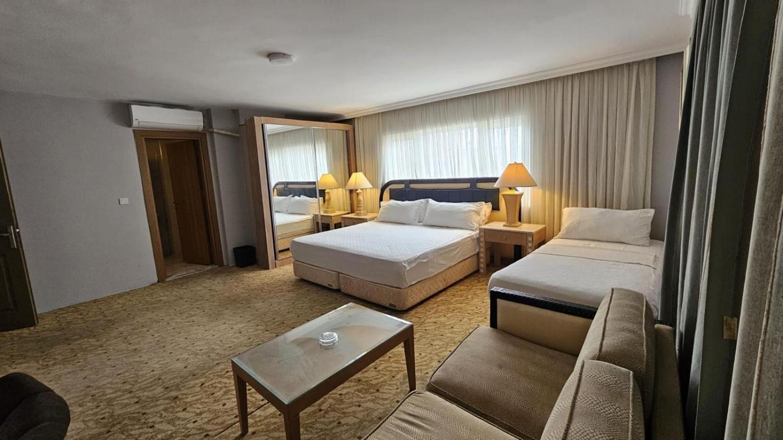 Sever Suites Hotel Antalya Buitenkant foto